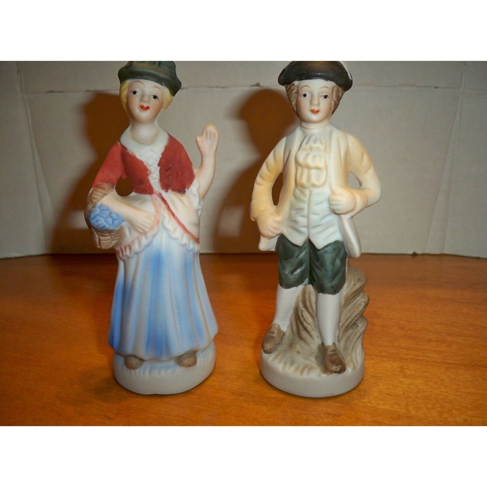Vintage Flambro figurines Colonial Era Man Woman Figurines
